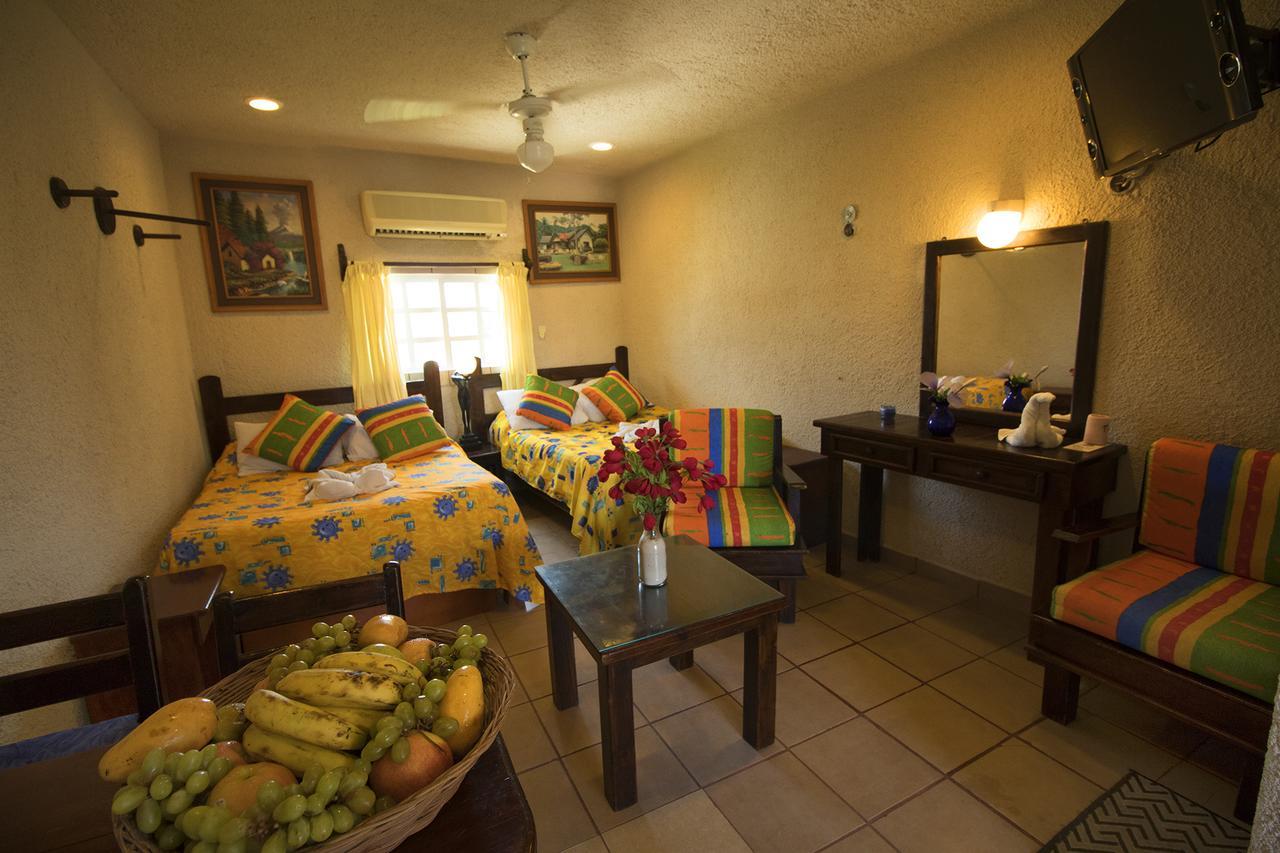 Hotel Sol Caribe Isla Mujeres Exteriör bild